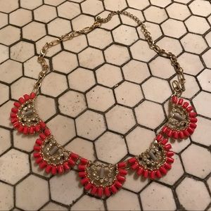✨ Coral Francesca’s Statement Necklace! ✨
